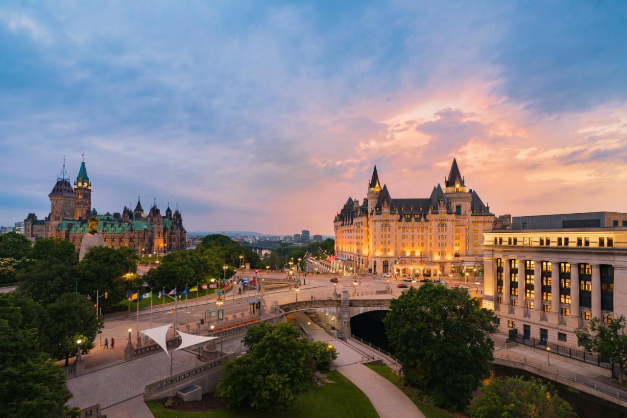 Fairmont Chateau Laurier Gold Experience Ottawa Exterior foto