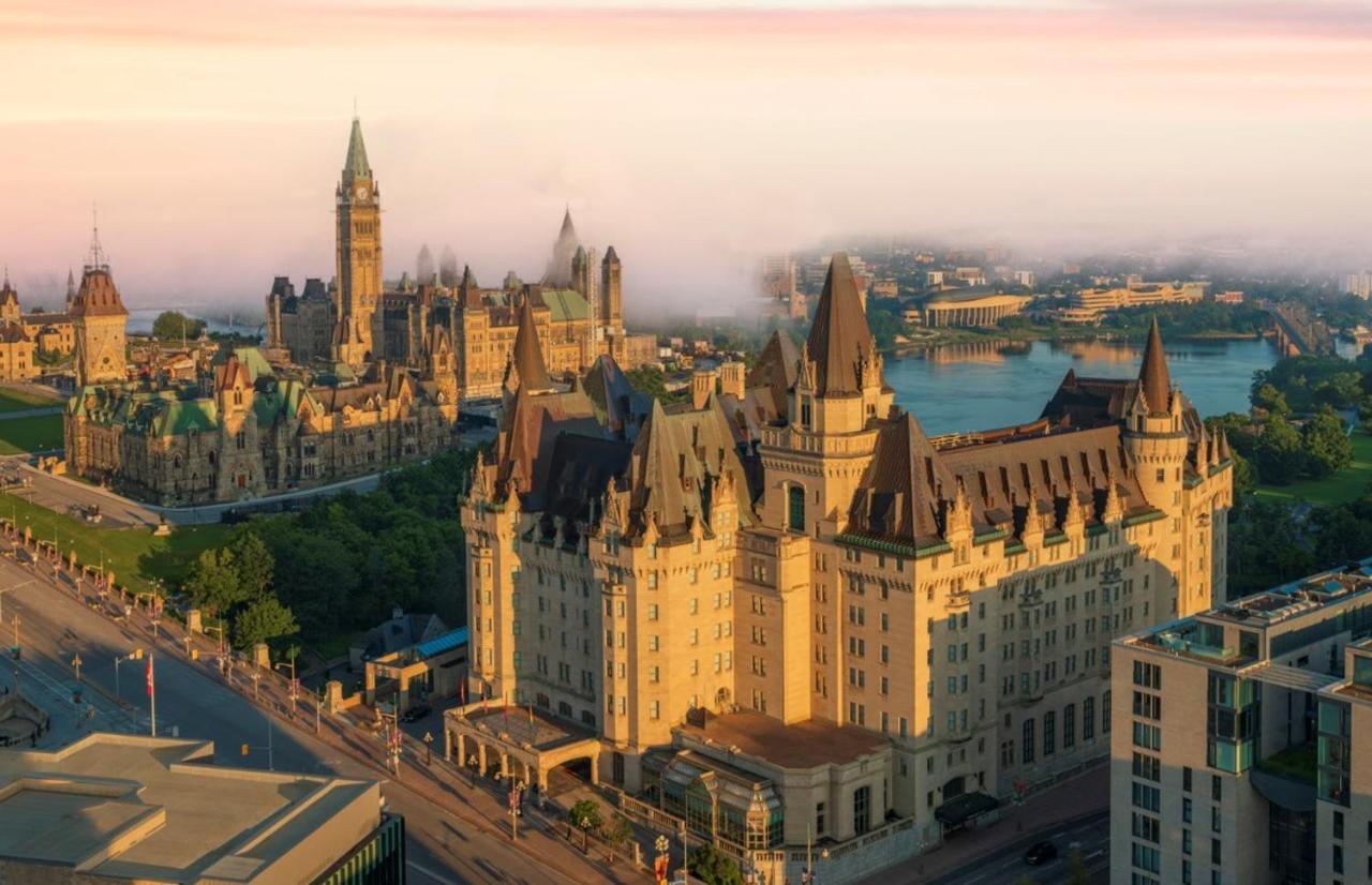 Fairmont Chateau Laurier Gold Experience Ottawa Exterior foto