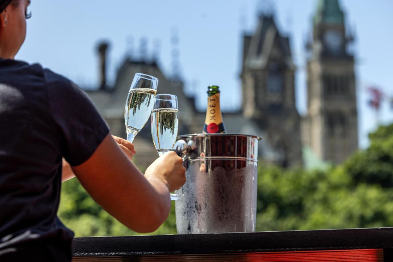 Fairmont Chateau Laurier Gold Experience Ottawa Exterior foto