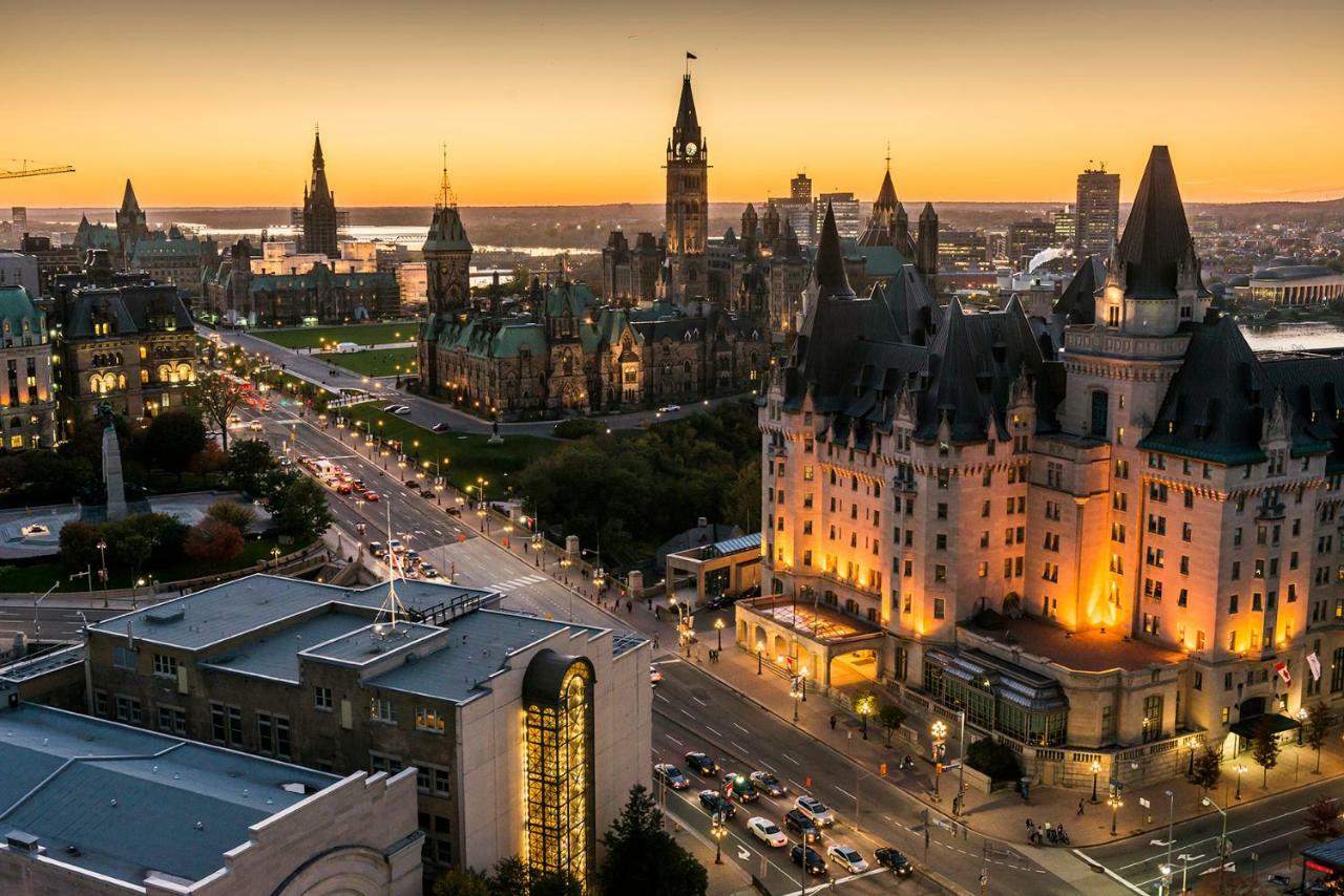 Fairmont Chateau Laurier Gold Experience Ottawa Exterior foto